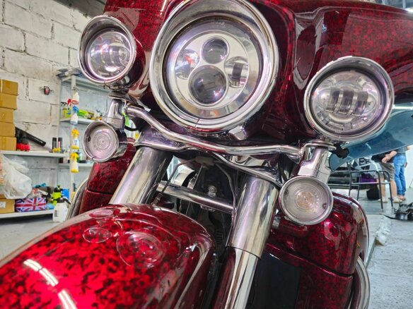 2011 Harley-Davidson Electra Glide, красный, 1300000 рублей - вид 5
