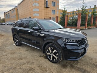 2023 Kia Sorento IV, чёрный, 4200000 рублей, вид 3