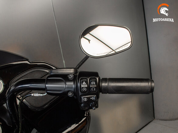 2018 Harley-Davidson Road Glide, чёрный, 1398977 рублей - вид 11