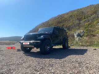 2020 Jeep Wrangler IV (JL), чёрный, 5350000 рублей, вид 1