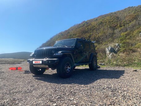 2020 Jeep Wrangler IV (JL), чёрный, 5150000 рублей, вид 1