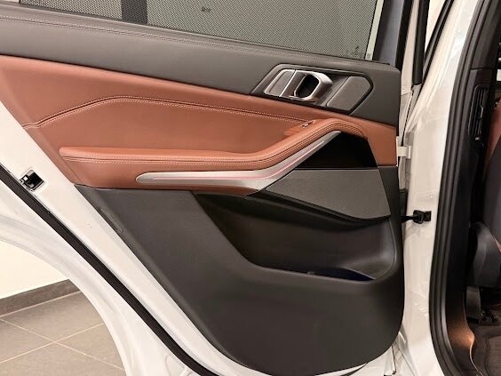 2025 BMW X5 40d IV (G05/G18) Рестайлинг, белый - вид 20