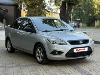 2008 Ford Focus II Рестайлинг, серебристый, 485000 рублей, вид 1