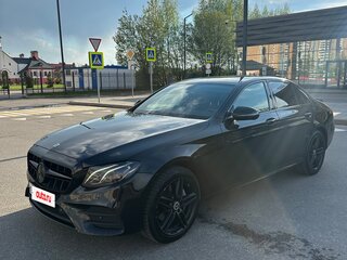 2019 Mercedes-Benz E-Класс 220 d V (W213, S213, C238), чёрный, 2300000 рублей, вид 1
