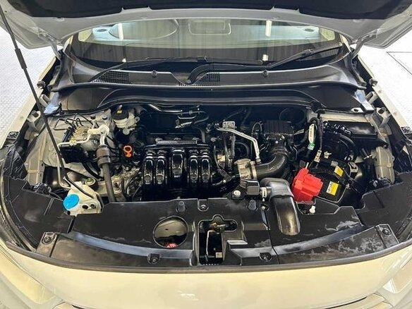 2022 Honda Vezel II, белый, 1720000 рублей - вид 22