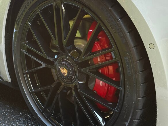 2025 Porsche Panamera GTS III, серый - вид 13