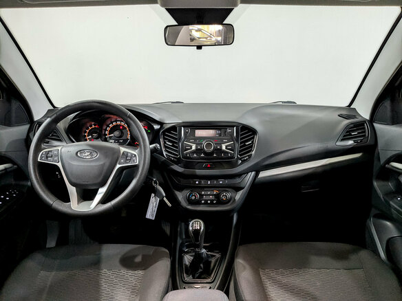 2019 Lada (ВАЗ) Vesta I, серебристый, 900000 рублей - вид 13