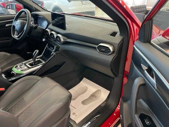 2023 Haima 8S, красный, 3399999 рублей - вид 12