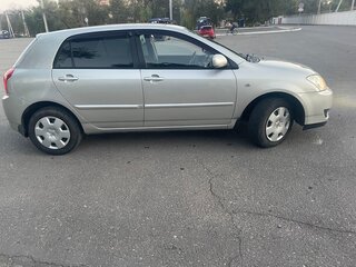 2004 Toyota Corolla IX (E120, E130) Рестайлинг, серебристый, 565000 рублей, вид 3