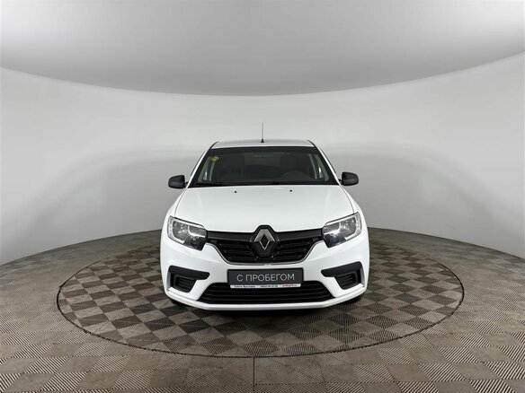 2019 Renault Sandero II Рестайлинг, белый, 790000 рублей - вид 1