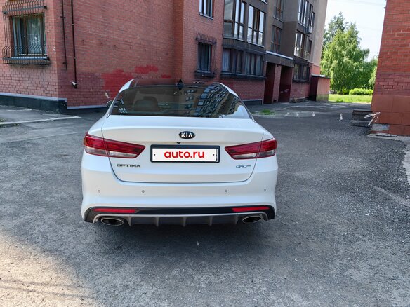 2018 Kia Optima IV Рестайлинг, белый, 2250000 рублей - вид 4