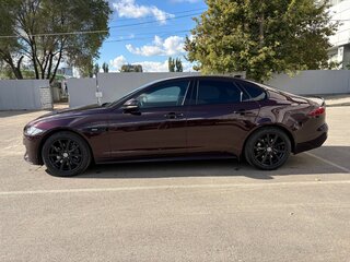 2016 Jaguar XF II, красный, 2400000 рублей, вид 3