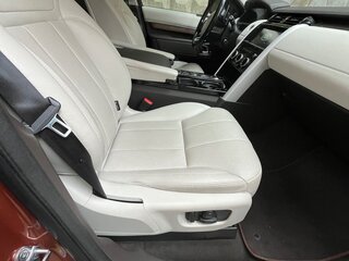 2018 Land Rover Discovery V, оранжевый, 3650000 рублей, вид 4