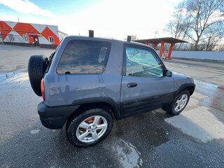 1995 Toyota RAV4 I (XA10), чёрный, 665000 рублей, вид 3