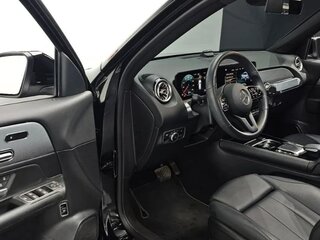 2021 Mercedes-Benz GLB 200 d I (X247), чёрный, 2870000 рублей, вид 4