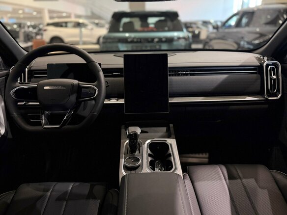 2026 Jaecoo J7 I Рестайлинг, чёрный, 3309000 рублей - вид 6