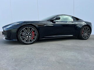 2026 Aston Martin DB12, чёрный, 38500000 рублей, вид 2