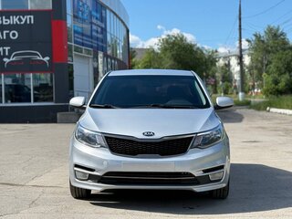 2016 Kia Rio III Рестайлинг, серебристый, 749000 рублей, вид 2