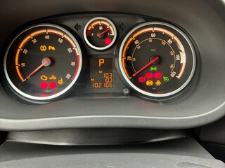 2012 Opel Corsa D Рестайлинг II, белый, 899999 рублей, вид 4