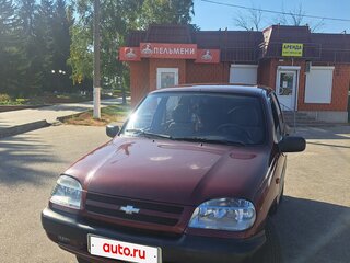 2004 Chevrolet Niva I, красный, 560000 рублей, вид 1