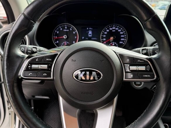 2020 Kia K3 II, белый, 1850000 рублей - вид 5