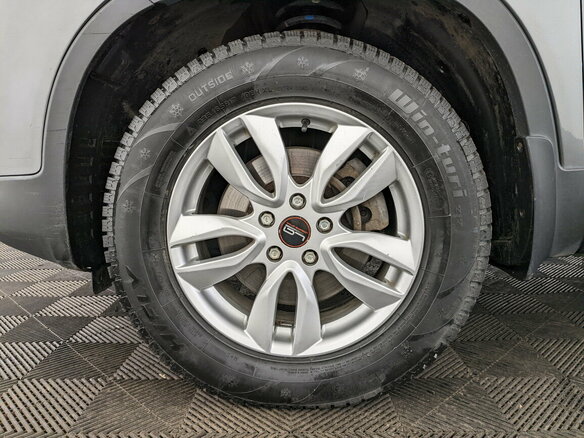 2014 Kia Sorento II Рестайлинг, серый, 1850000 рублей - вид 17