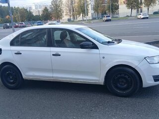 2016 Skoda Rapid I, белый, 450000 рублей, вид 4
