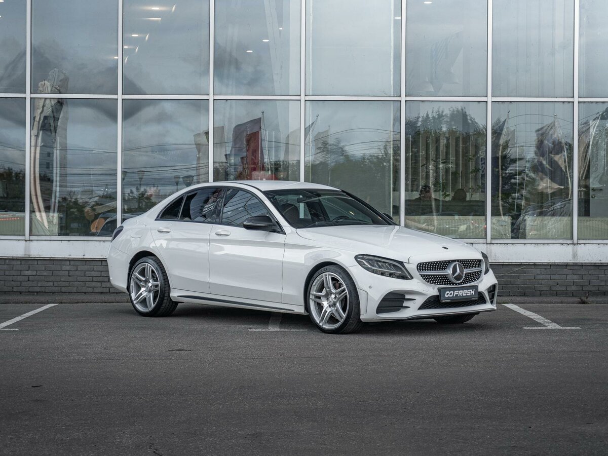 Открыть фотографии: Mercedes-Benz C-Класс IV (W205) Рестайлинг