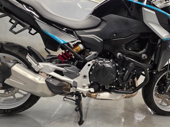 2021 BMW F 900 R, чёрный, 890000 рублей - вид 6