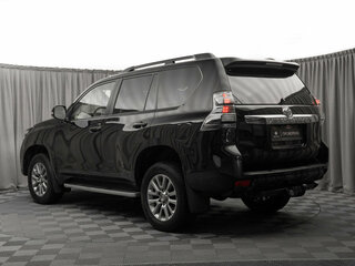 2016 Toyota Land Cruiser Prado 150 Series Рестайлинг 1, чёрный, 3150000 рублей, вид 4