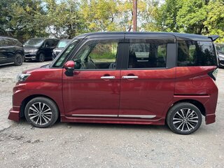 2022 Toyota Roomy I Рестайлинг, красный, 1650000 рублей, вид 4