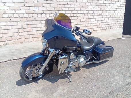 2012 Harley-Davidson Street Glide, синий, 1100000 рублей, вид 2