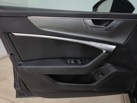 2021 Audi A6 45 TFSI V (C8), чёрный, 2975000 рублей - вид 8