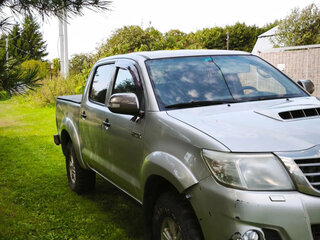 2014 Toyota Hilux VII Рестайлинг, серебристый, 1700000 рублей, вид 5