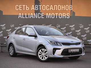 2017 Kia Rio IV, серебристый, 998000 рублей, вид 1