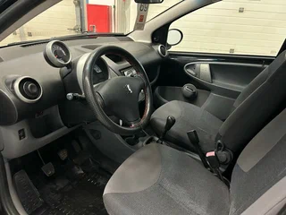 2008 Peugeot 107 I, чёрный, 249000 рублей, вид 5