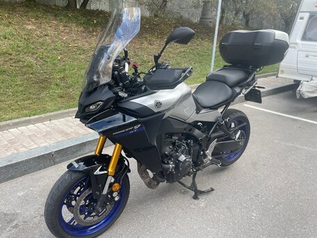 2022 Yamaha Tracer 9, серебристый, 1349999 рублей, вид 4