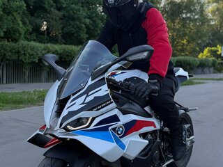2025 BMW S 1000 RR, белый, 2350000 рублей, вид 3