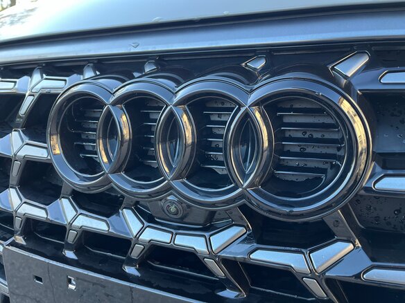2026 Audi Q3 35 TFSI II (F3), серебристый, 3650000 рублей - вид 31