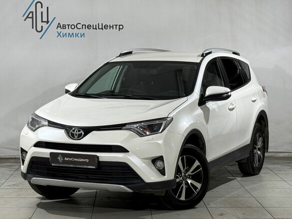 2017 Toyota RAV4 IV (XA40) Рестайлинг, белый