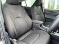 2022 Toyota Prius IV Рестайлинг (XW50), серебристый, 1700000 рублей - вид 8