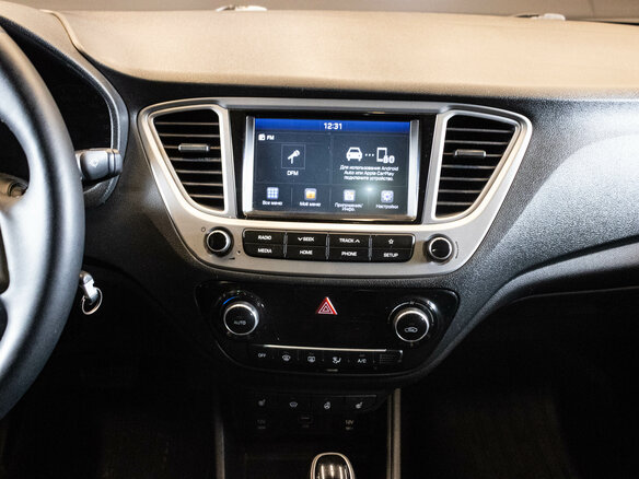 2019 Hyundai Solaris II, чёрный, 1099000 рублей - вид 6