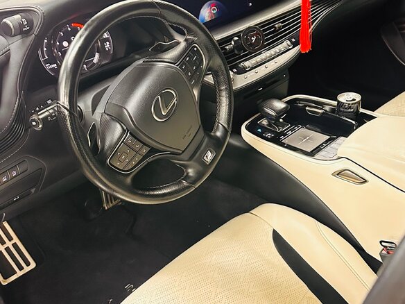 2018 Lexus LS 500 V, чёрный, 7350000 рублей - вид 10