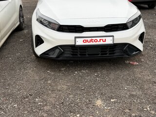 2021 Kia K3 II Рестайлинг, белый, 1830000 рублей, вид 3