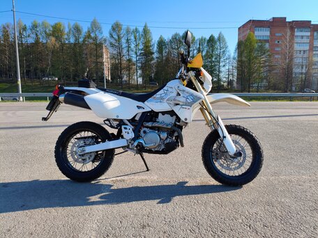 2011 Suzuki DR-Z 400 SM, белый, 490000 рублей, вид 2