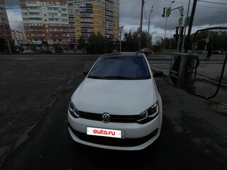 2013 Volkswagen Polo V, белый, 750000 рублей, вид 4