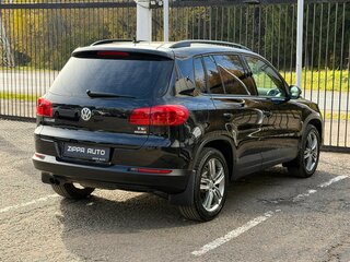 2012 Volkswagen Tiguan I Рестайлинг, чёрный, 1349000 рублей, вид 4