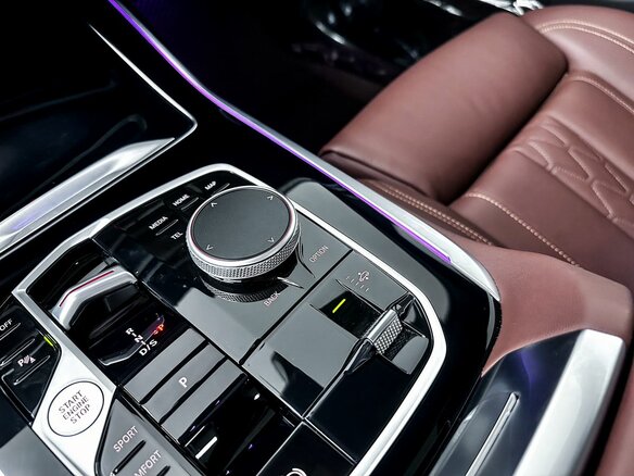 2024 BMW X7 40d I (G07) Рестайлинг, чёрный, 13300000 рублей - вид 24