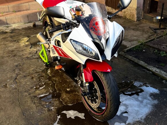 2008 Yamaha YZF-R6, белый, 750000 рублей - вид 1