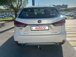 2021 Lexus RX 300 IV Рестайлинг, белый, 4600000 рублей, вид 4